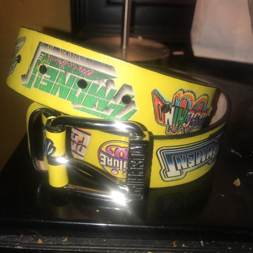 MOSCHINO BELT